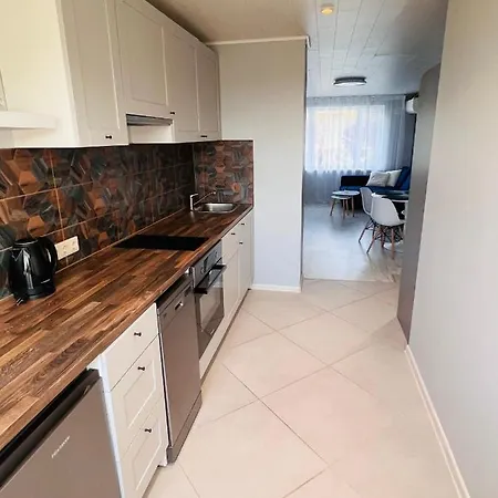 Nõva, Külaliskorter, Mere ääres Lejlighed